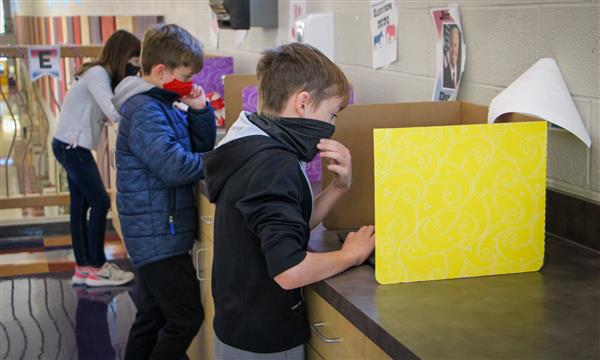 Students vote